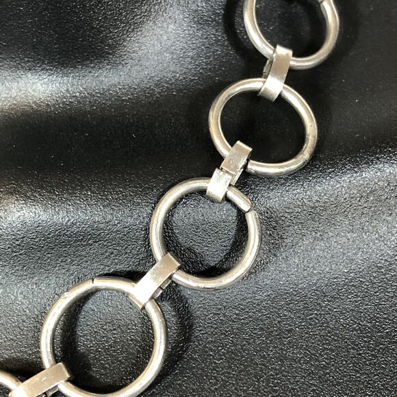 Silver Tone Chunky Choker Circle Necklace, 17" with Hook Closure Retro Statement - Picture 4 of 6